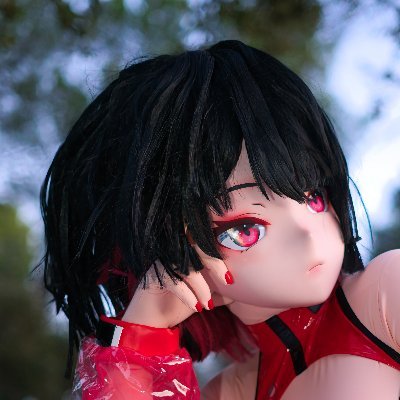 Lucy2077 portrait